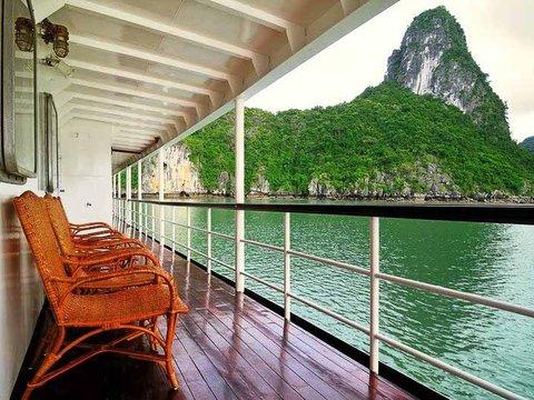 Emeraude Classic Cruise