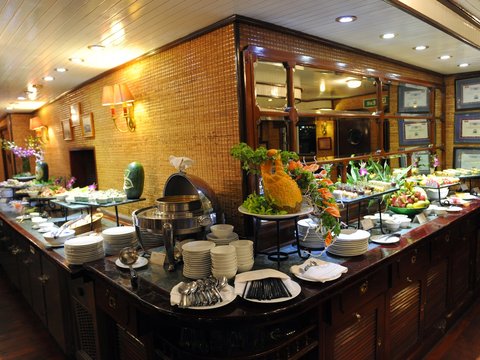 Emeraude Classic Cruise