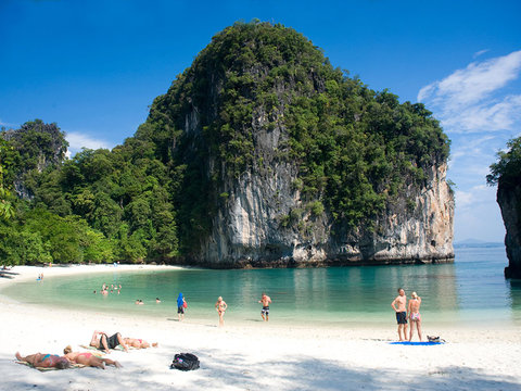 Hong Island Tour 