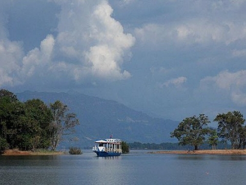 Nam Ngum Lake Adventure 