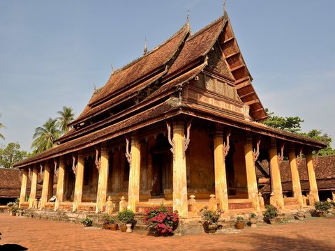 Laos Family Retreat 
