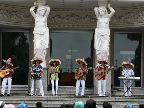 Southern Vietnam Catholic Tour