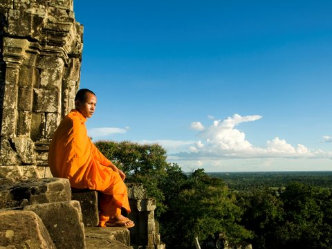 Cambodia Charity Tour 