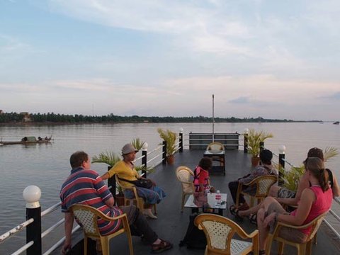 Phnom Penh Sunset River Cruise 