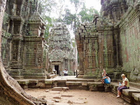 Angkor Family Holiday 