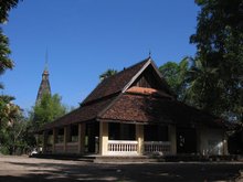 Phonesan Temple 