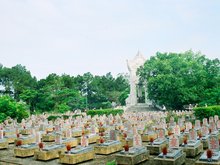 Hang Duong Cemetery