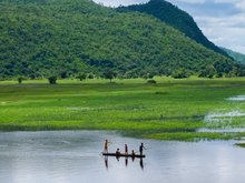 Kamping Puoy Lake