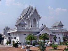 Wat Tham Khuha Sawan