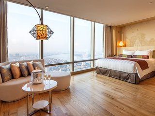 Club Junior Suite Room