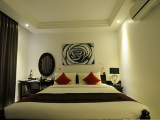 La Rose Deluxe room