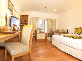 Executive Deluxe - First Wing