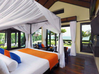One bedroom beach front villa