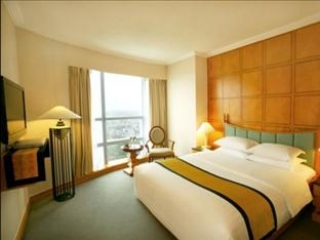 Executive Suite Royal service room