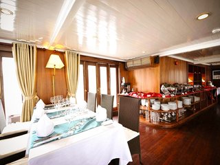 Halong Bay – Hanoi (B, Br)