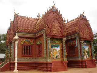 Phnompenh (B, L, D)