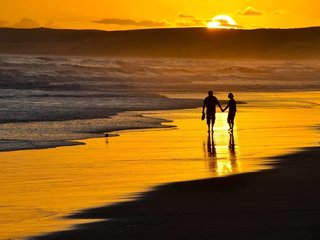 Vietnam Beach Honeymoon 