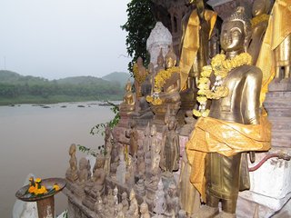 Luang Prabang – Pak Ou Caves – Ban Xiengmene (B, L)