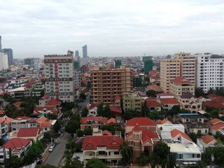 Phnom Penh Departure (B)