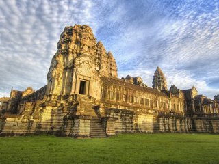 Siem Reap Temples (B, L, D)