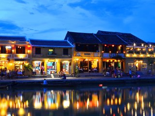 Hue - Hoi An (B, L)