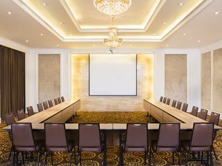 Hanoi Full Day Meeting (B, L, D)