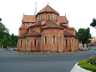 Mekong – Ho Chi Minh (B, L)