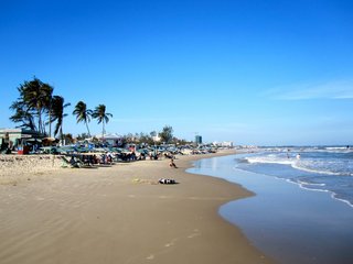 Phan Thiet to Vung Tau (B, L)