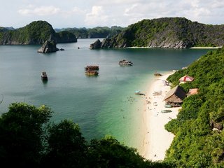 Cat Ba Island – Lan Ha Bay – Viet Hai Fishing Village (B, L)