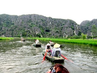 Hanoi - Perfume Pagoda (B, L)