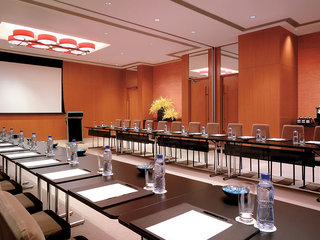 Hanoi Half Day Meeting – Departure (B, L)