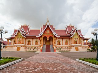 Vientiane Departure (B)