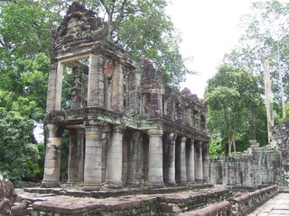 Angkor Tours (B, L)
