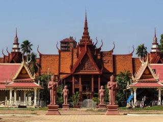 Phnom Penh Family Overview