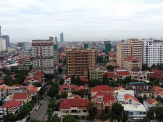 Phnom Penh Arrival (L)