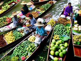 Bangkok - Damnoensaduak Floating Market (B, L)