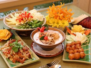 Trails of Thailand Food Tour 