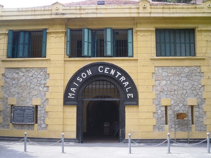 Hoa Lo Prison