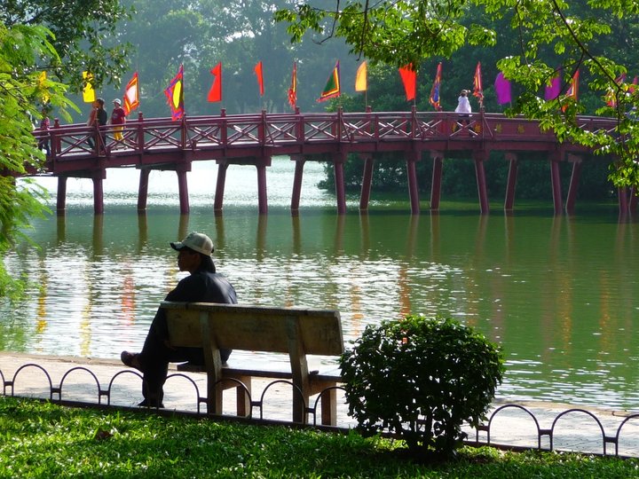 Hoan Kiem Lake