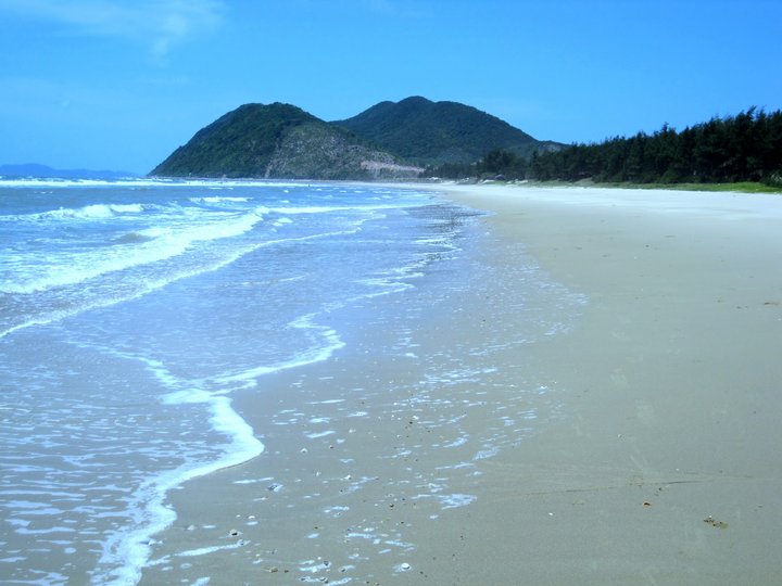 Quan Lan Beach