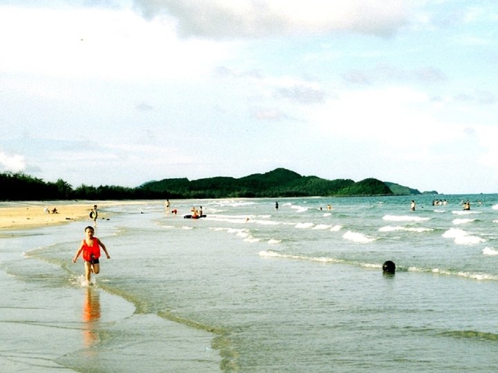 Quan Lan Beach