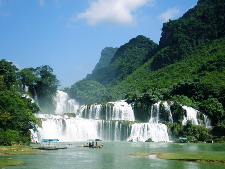 Ban Gioc Waterfalls