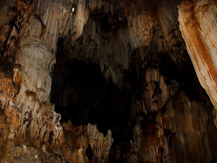 Son Moc Huong Cave