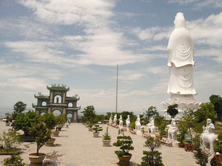 Linh Ung Pagoda