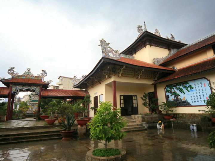 Linh Son Pagoda