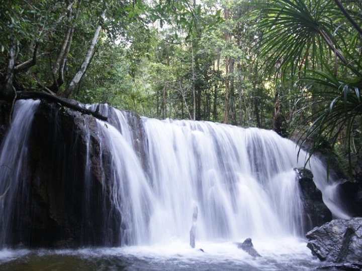 Suoi Tranh Waterfall