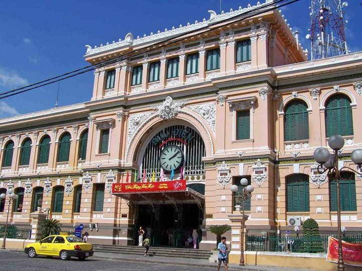 Central Post Office