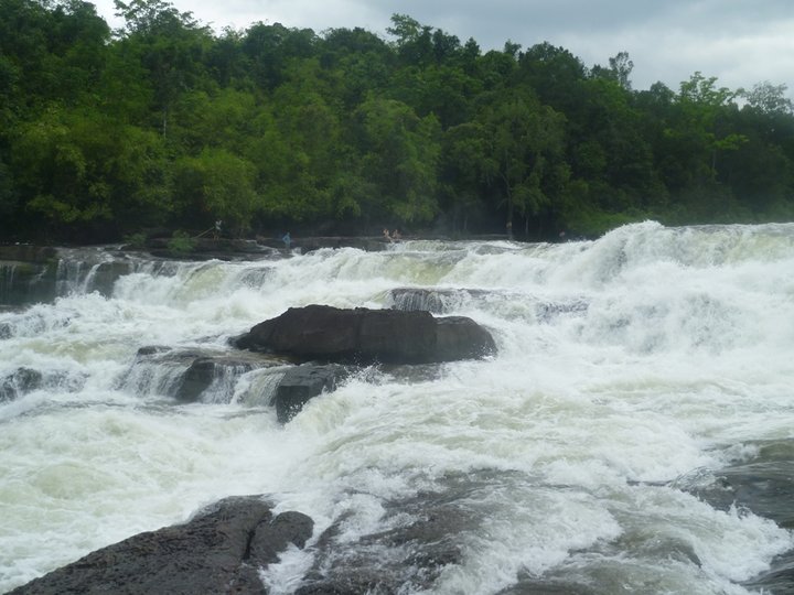 Tatai waterfall 