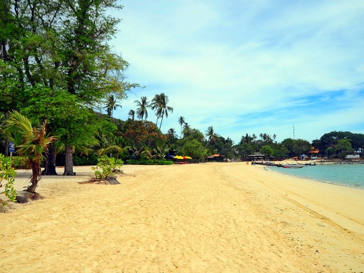 Laem Tong Beach 
