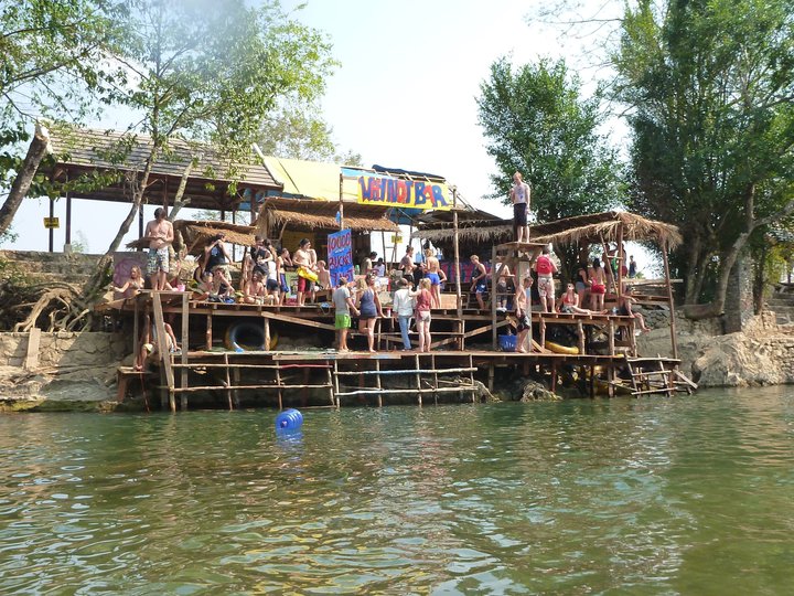 Vang Vieng 